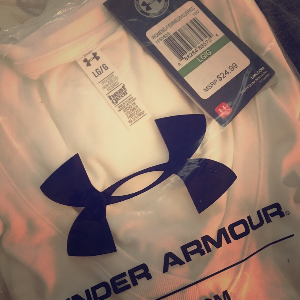 NWT Under Armour V-neck White Tee